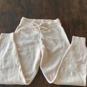 H&M Cream Knit Casual Pants with Gathered Bottoms *worn once*